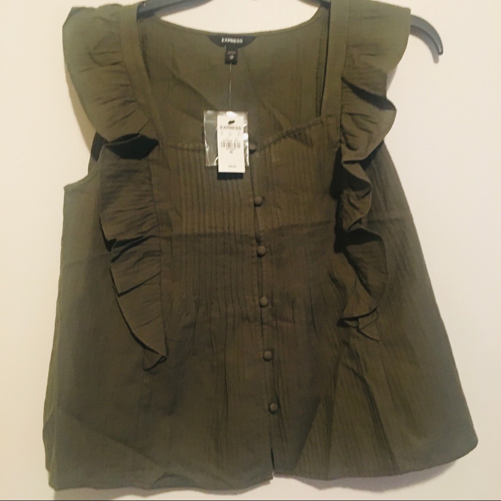 Cotton blouse
Ruffle Square Neck Tank